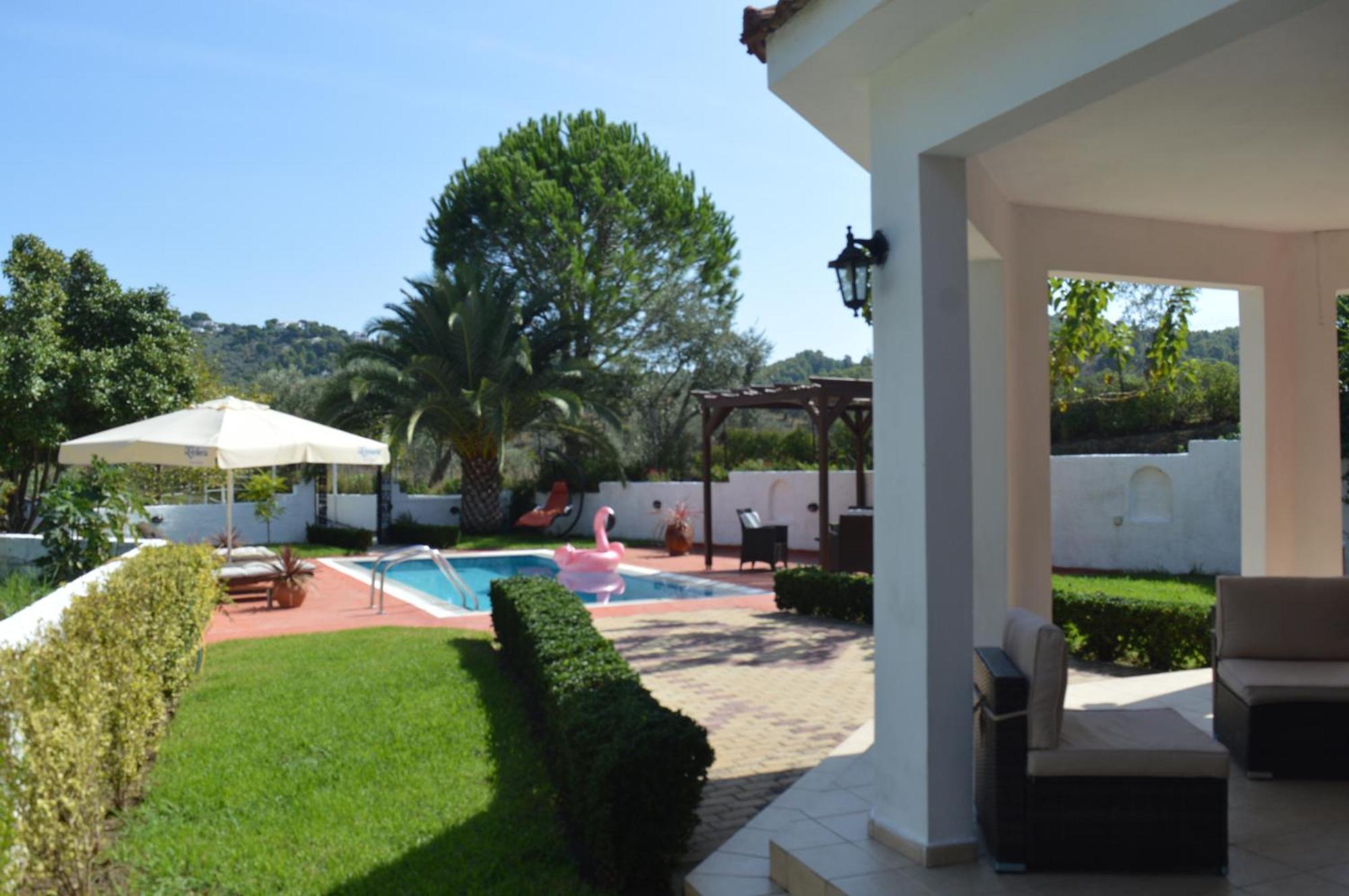 Villa Platanias Agia Paraskevi  Extérieur photo