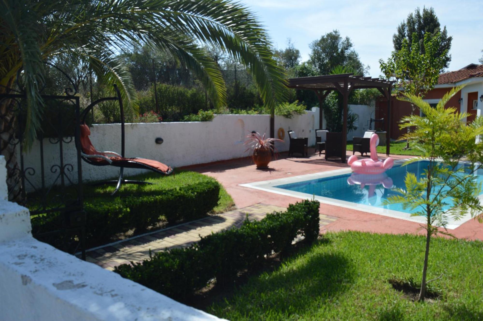 Villa Platanias Agia Paraskevi  Extérieur photo