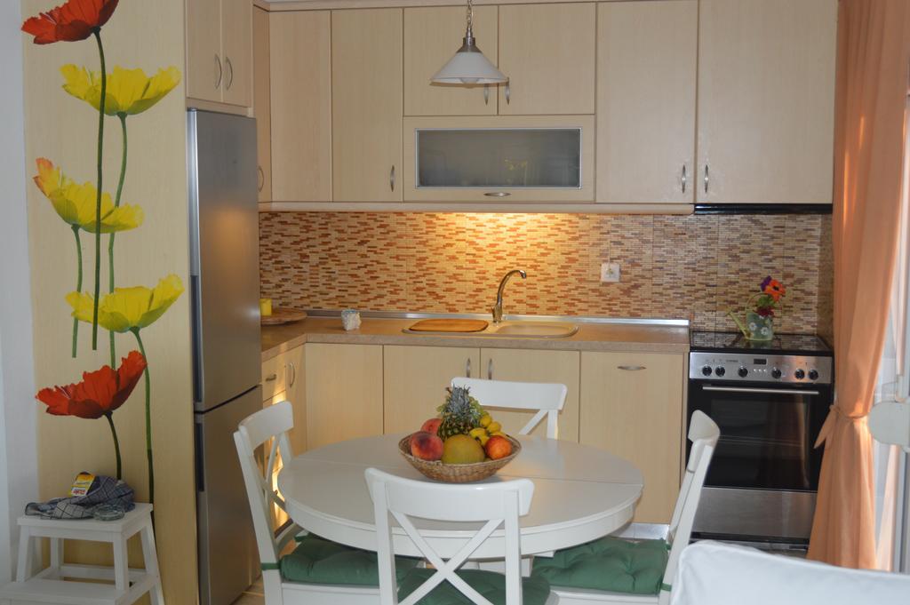 Villa Platanias Agia Paraskevi  Extérieur photo