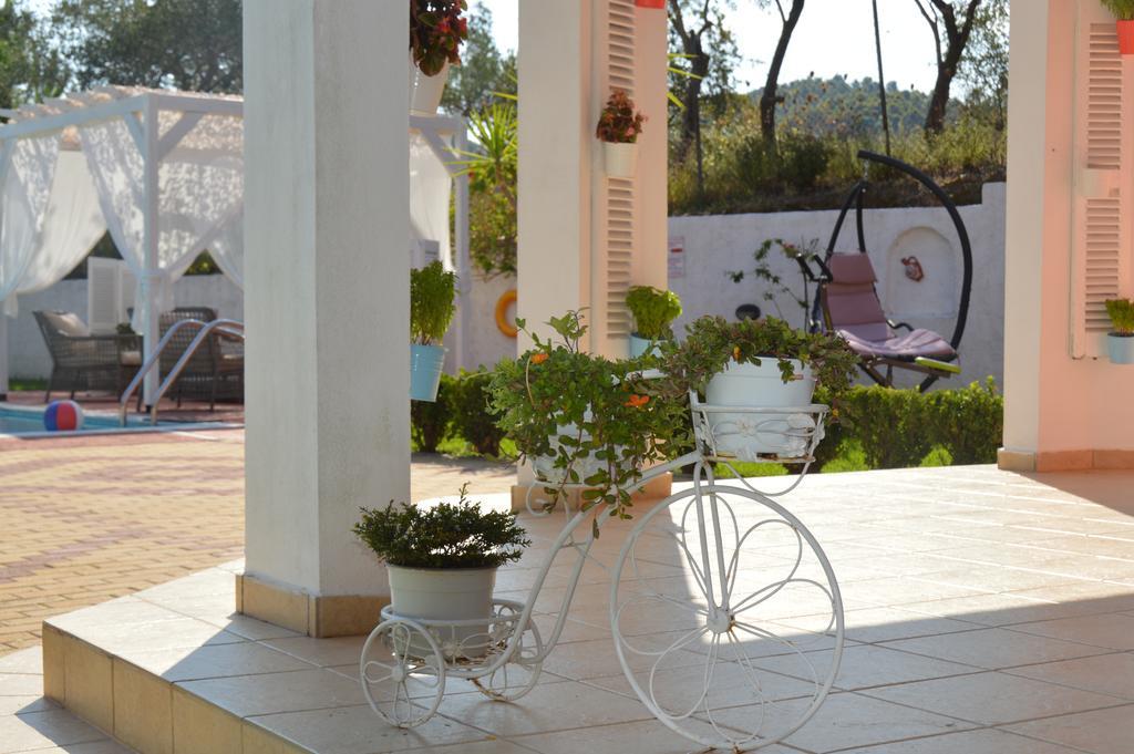 Villa Platanias Agia Paraskevi  Extérieur photo
