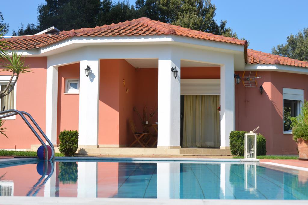 Villa Platanias Agia Paraskevi  Extérieur photo